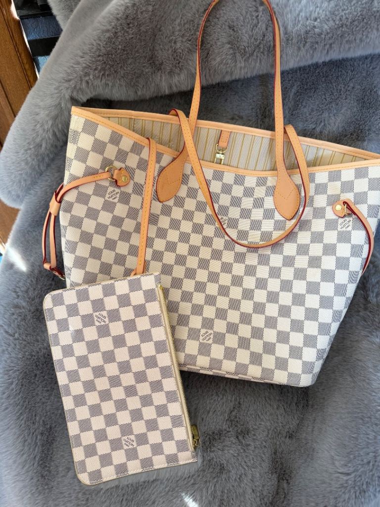 Louis Vuitton monogram tote bag