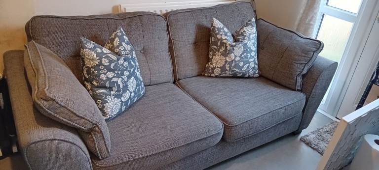 2 and 3 seater sofa