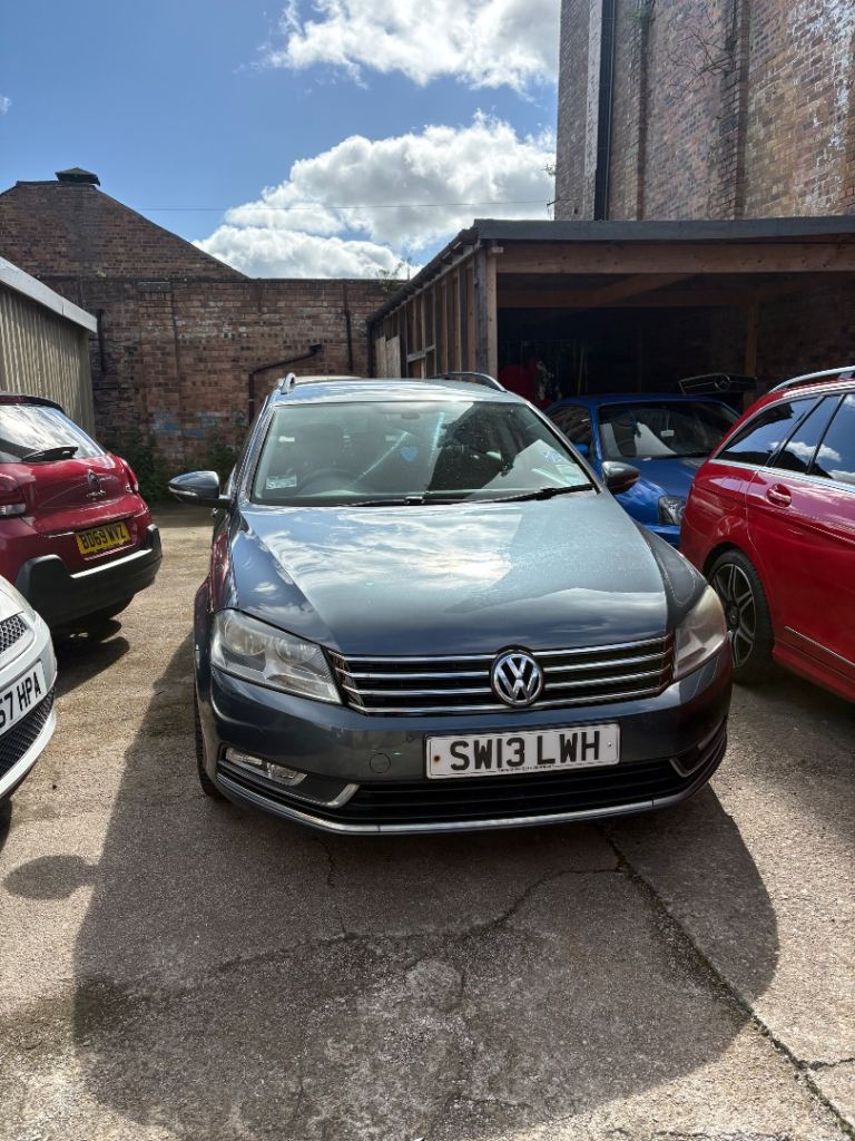 Volkswagen, PASSAT, Estate, 2013, Manual, 1968 (cc), 5 doors