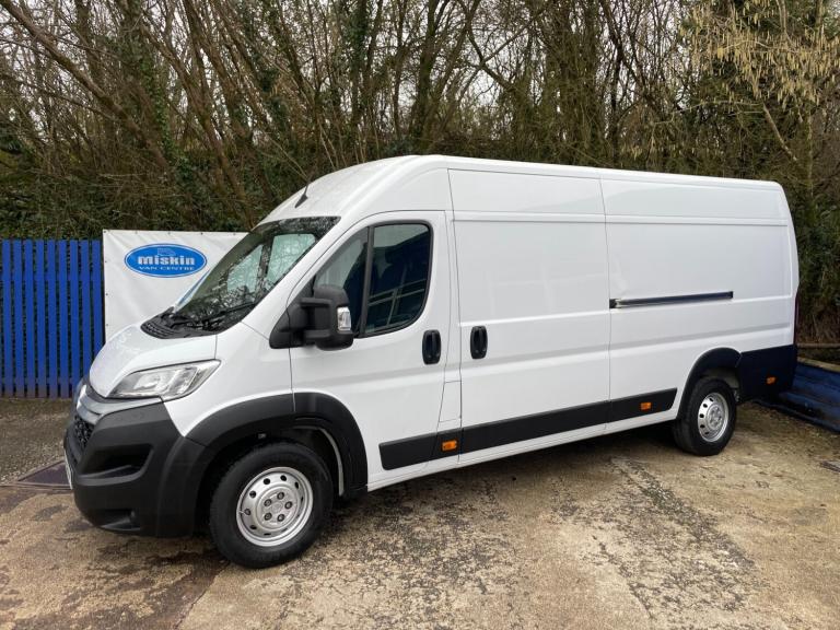 2023 Citroen Relay 2.2 BlueHDi H2 Van 140ps Enterprise Edition L4H2 XLWB Diesel Van In White PANE...