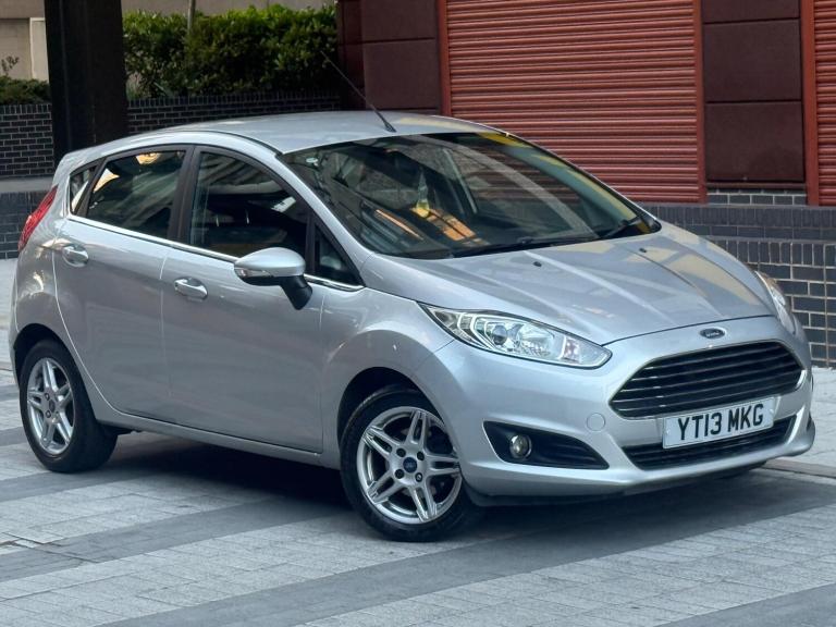 Ford Fiesta 1.6 Zetec Powershift Euro 5 5dr Petrol Automatic