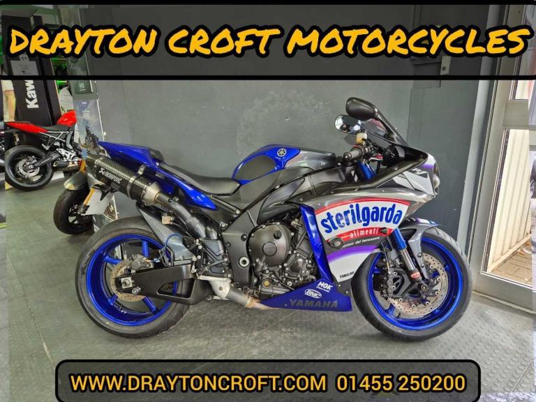 2014 Yamaha YZF-R1