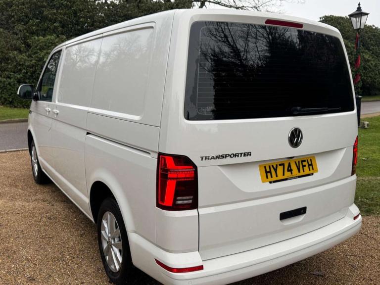 2024 Volkswagen Transporter 2.0 TDI 150 Highline Van DSG PANEL VAN DIESEL Automatic