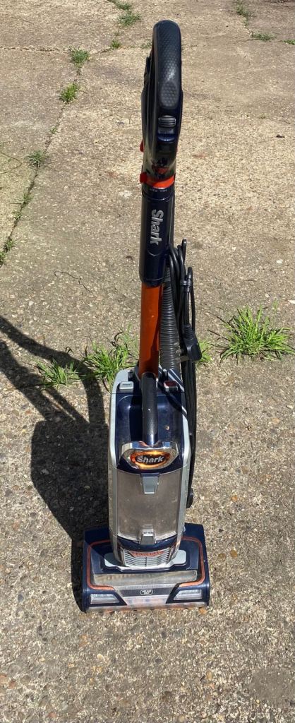 Shark duo clean nz801uk vacuum cleaner