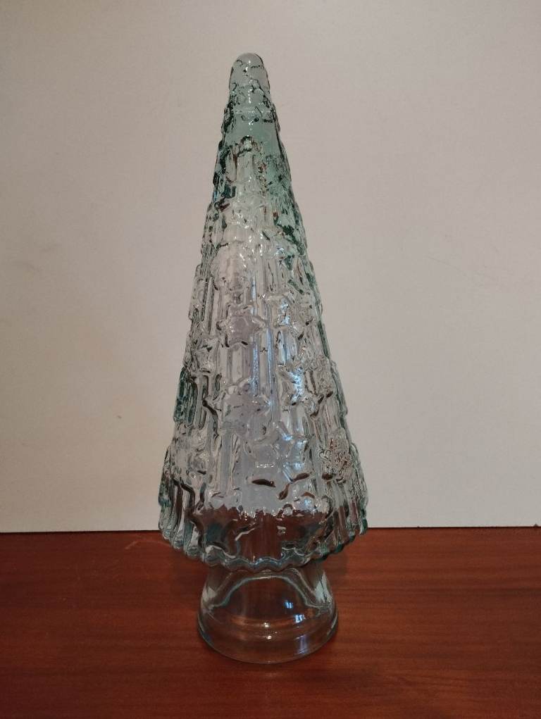 Christmas tree shape on decorated glass