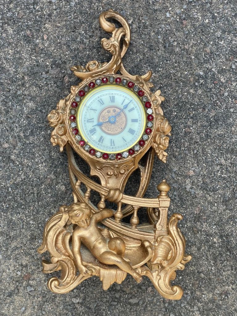 Antique clock circa 1892 