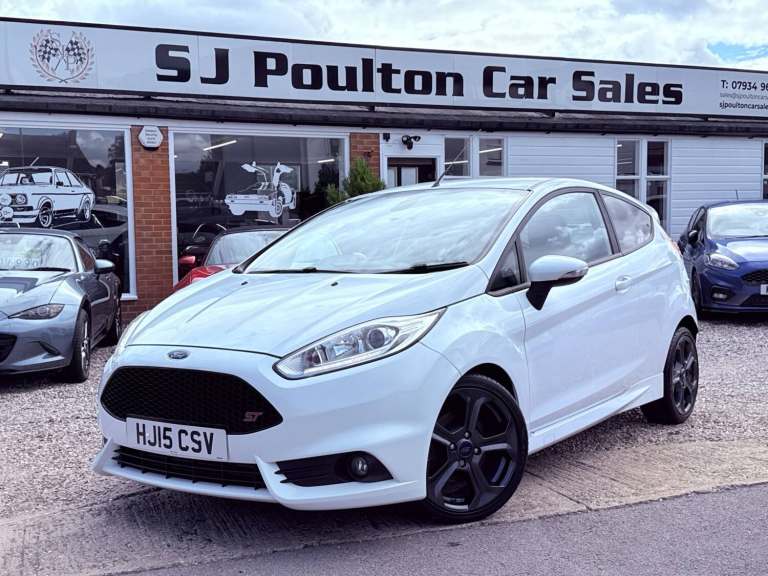 FORD FIESTA 1.6 T EcoBoost ST-3 2015