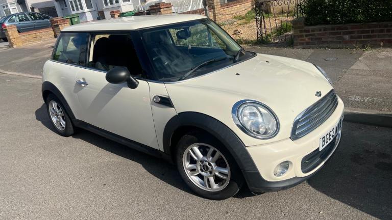 2013 Mini Cooper manual Hpi clear 