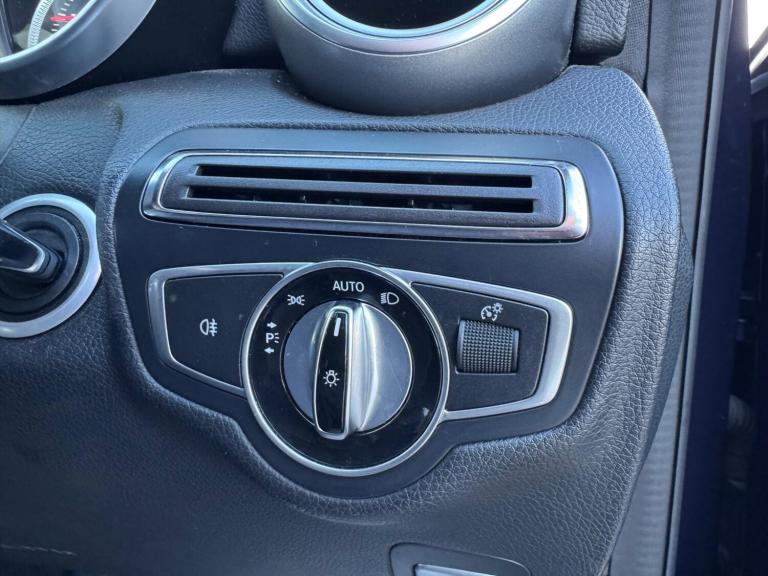 2017 Mercedes-Benz C Class C200d AMG Line Premium Plus 4dr Auto SALOON DIESEL Automatic