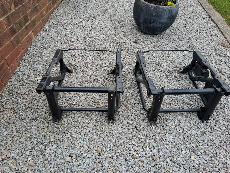 Peugeot boxer front seat base