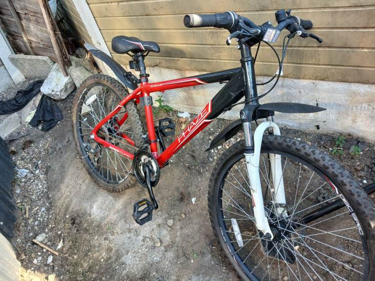 Phaze Red & Black Mountain Bike - Good Condition