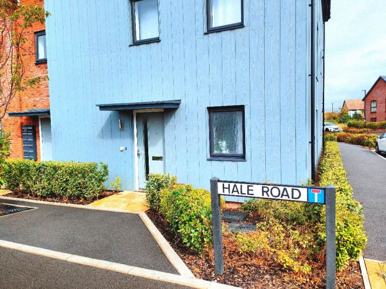 Lovely 1 bed GF Flat: Bristol to Norwich 