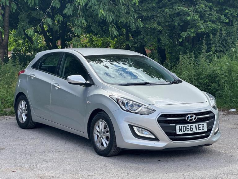 2017 Hyundai i30 1.6 CRDi Blue Drive SE Euro 6 (s/s) 5dr HATCHBACK Diesel Manual