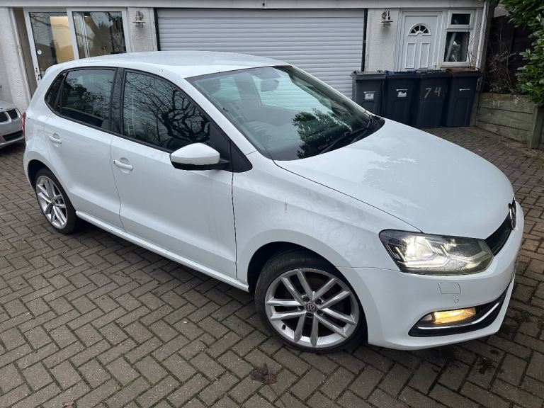 Volkswagen, POLO, Hatchback, 2015, Manual, 1197 (cc), 5 doors