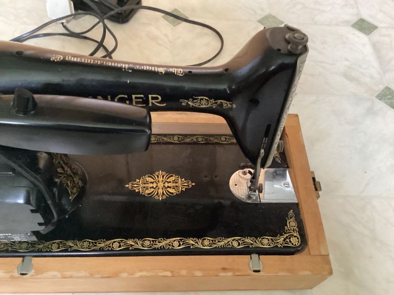 Vintage Sewing Machine