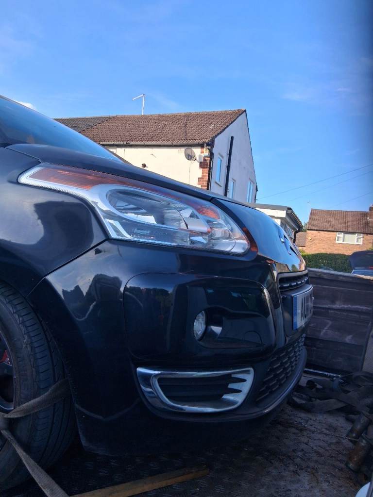 Citroen c3 picasso diesel for breaking