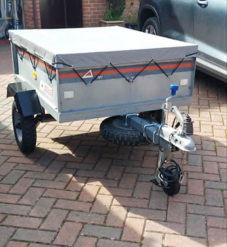 Erde 101 lightweight trailer
