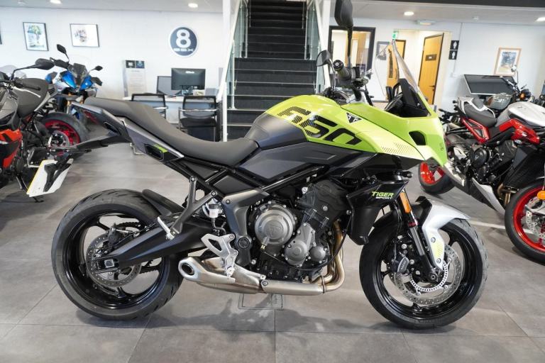Triumph Tiger 660 Sport, 2025, Green with just 770miles Only £7495. 
