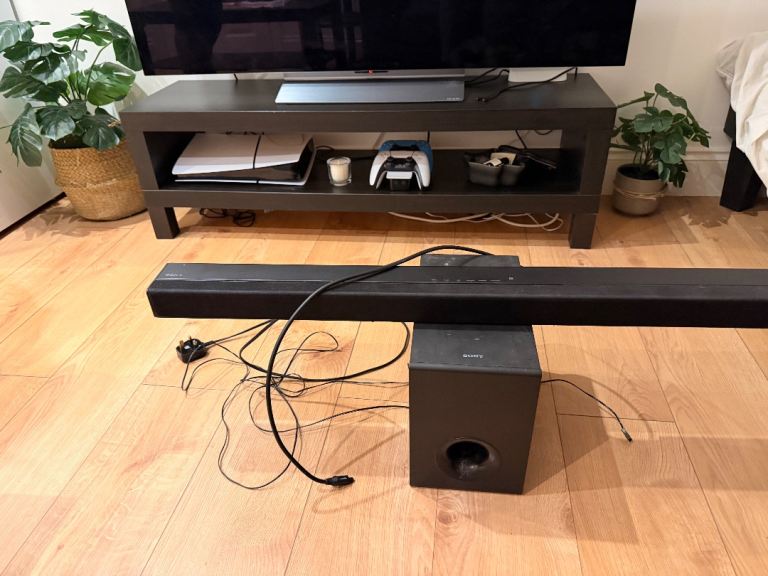 SONY Sound Bar with sub woofer MODEL No. SA-CT80