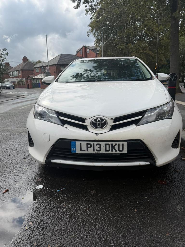 2013 Toyota Auris 1.4 D4-D | MOT 29/03/27 | New Clutch | £20 Road Tax