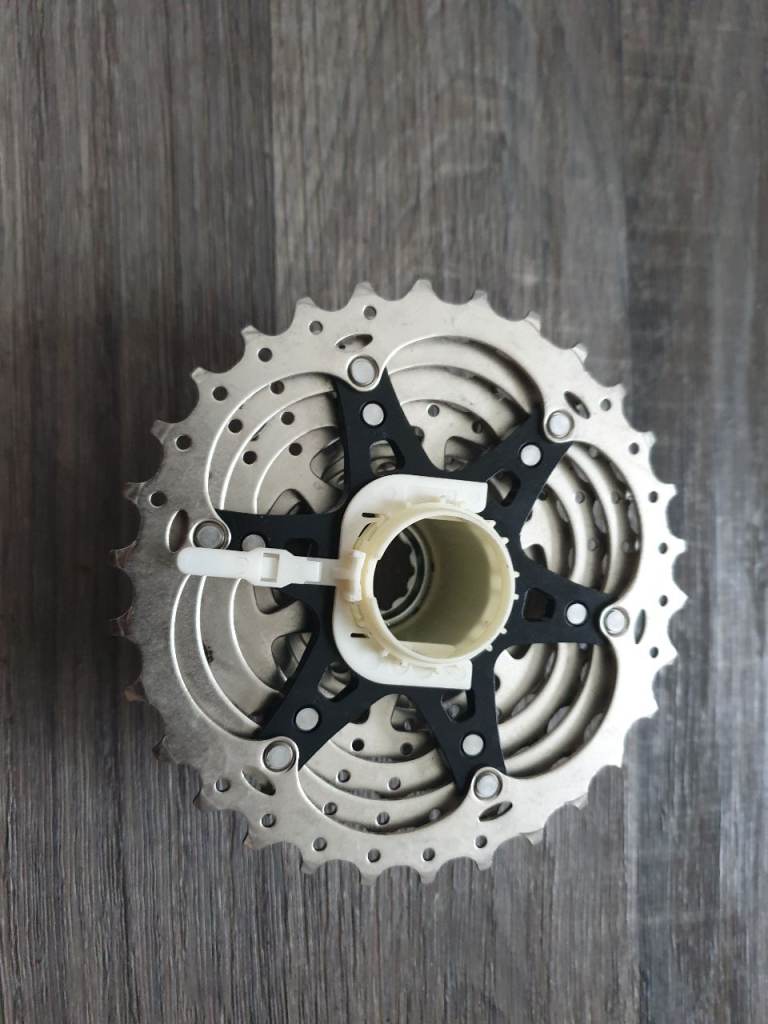 11 speed cassette , Shimano 105