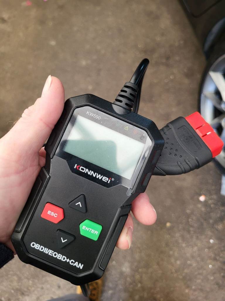 Obd 2 scanner kw590