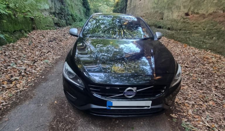 VOLVO S60 D4 2015