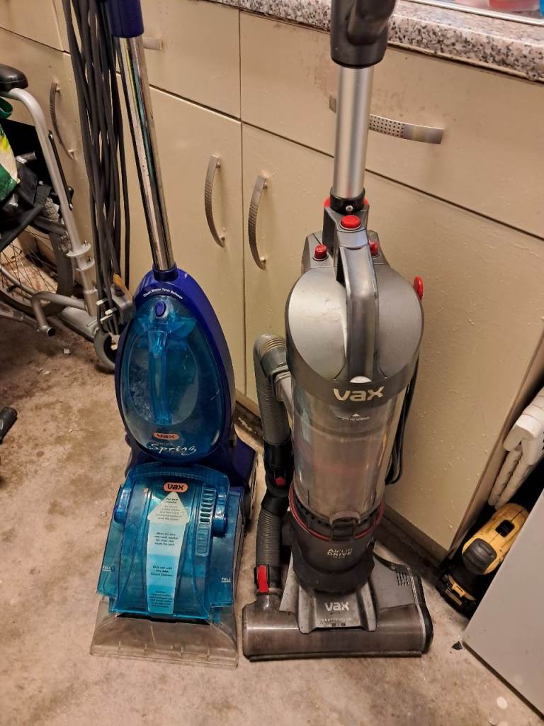 Carpet vacuum   and cleaner