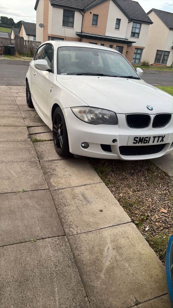 BMW, 1 SERIES, Hatchback, 2011, Manual, 1995 (cc), 3 doors