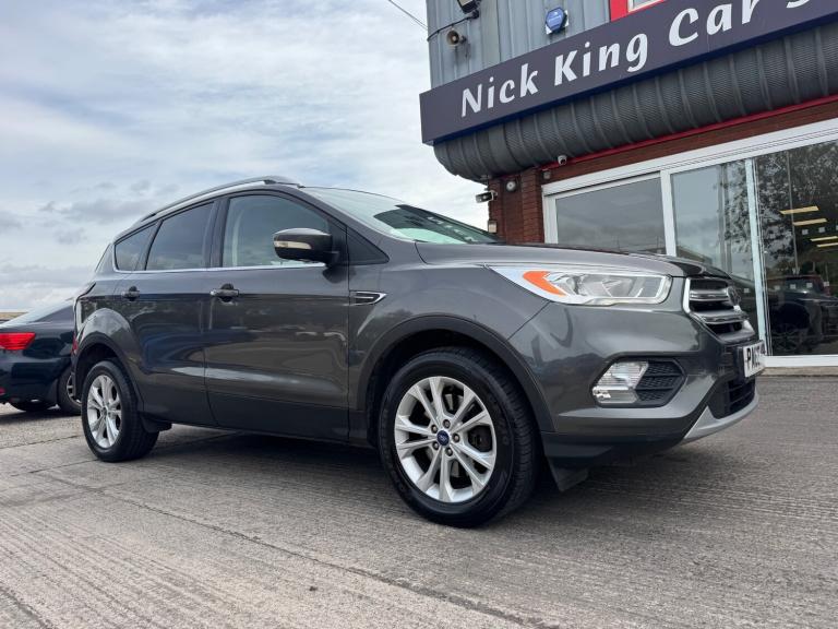 2016 Ford Kuga 2.0 TDCi Titanium 5dr ++ NAV / ULEZ / FORD SYNC / DAB / CLIMATE ++ HATCHBACK Diese...