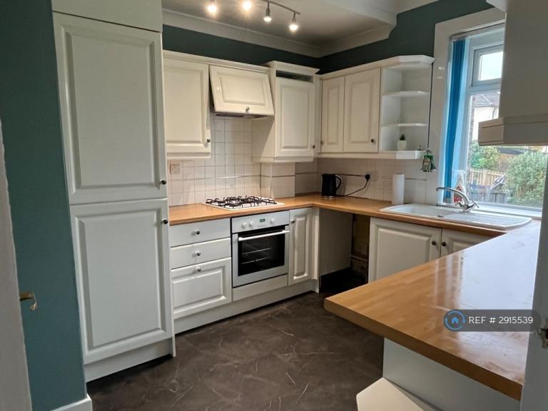 1 bedroom flat in Hardie Avenue, Glasgow, G73 (1 bed) (#2915539)