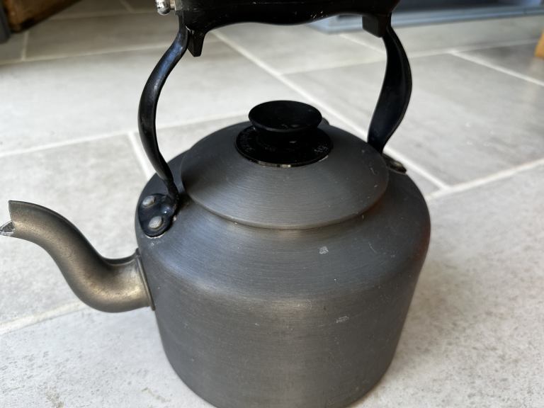 3L AGA Anodised Kettle