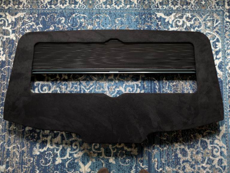 Ford Transit Custom tailgate blind