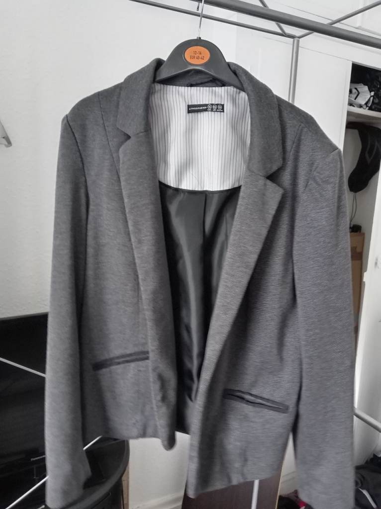 Atmosphere Grey Ladies Jacket Size 14 – Good Condition