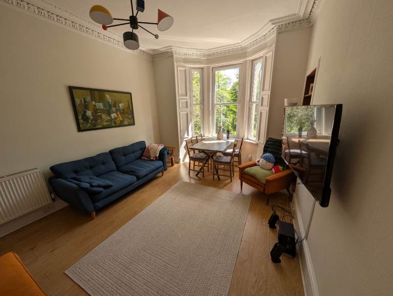 Double Bedroom, Dalry, £700pcm