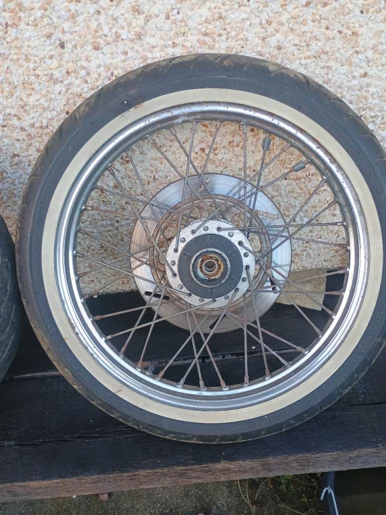 Yamaha Virago xv535 front wheel 