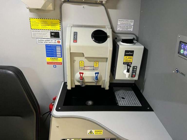 2023 Ford Transit 2.0 EcoBlue 130ps H2 Leader Double Cab Van PANEL VAN DIESEL Manual