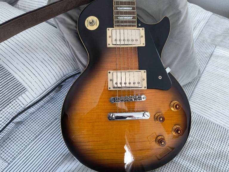 Epiphone Les Paul Standard Electric Guitar – Sunburst, Good Condition