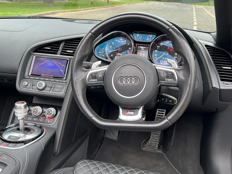 2015 Audi R8 5.2 FSI V10 Quattro 2dr S Tronic CONVERTIBLE PETROL Automatic