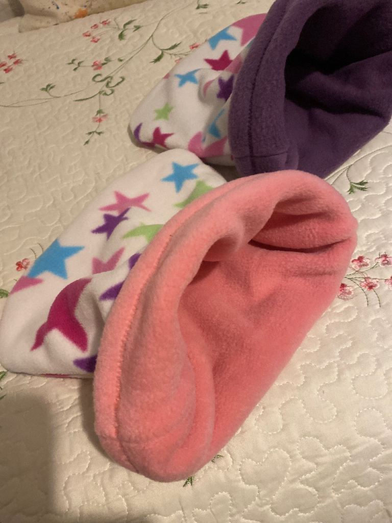 Sleeping bags for fur babies 