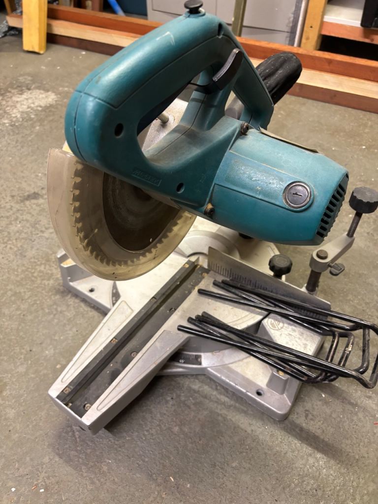 Mitre Saw (sliding)