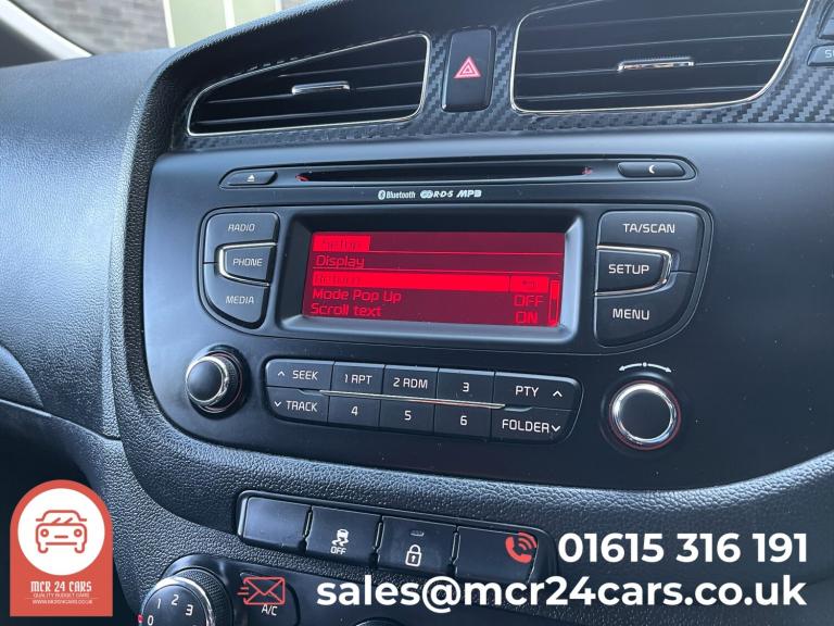 KIA CEED 1.4 VR7 2014