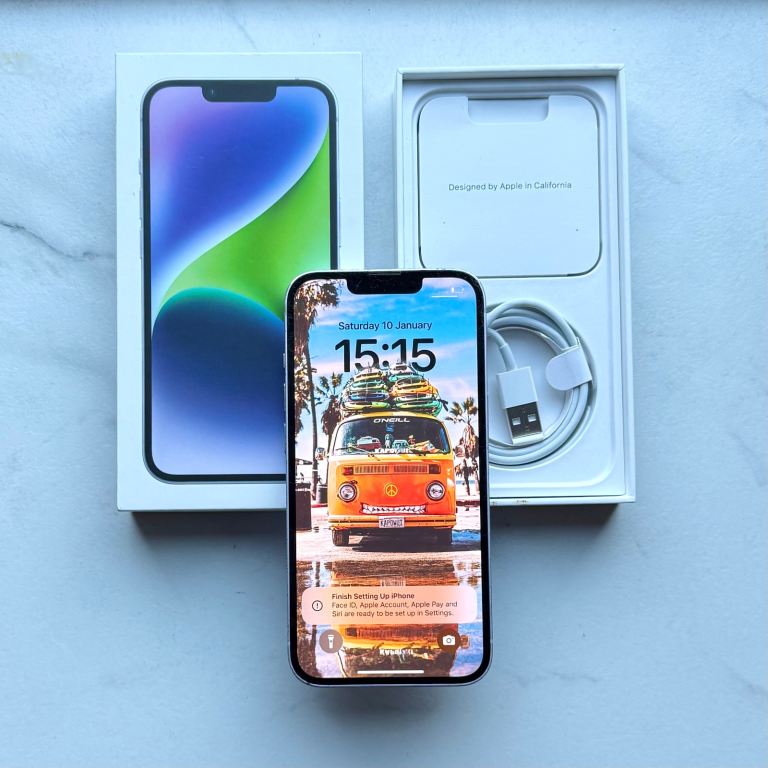 iPhone 14 128GB Unlocked (Good Condition) With Box & Charger