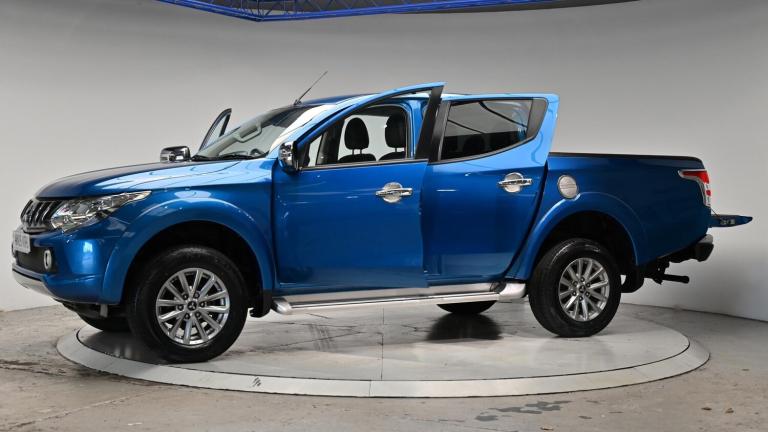 2019 Mitsubishi L200 2.4 DI-D DC Barbarian 4WD Euro 6 4dr PICK UP Diesel Manual