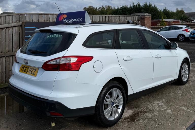 2014 Ford Focus 1.6 TDCi 115 Titanium Navigator 5dr ESTATE Diesel Manual - Image 4
