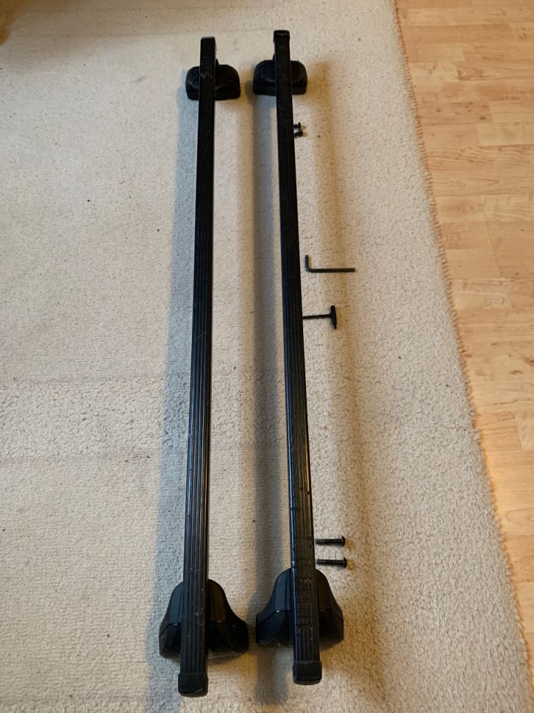 Thule Roof Bars/Foot Pack and Fittings