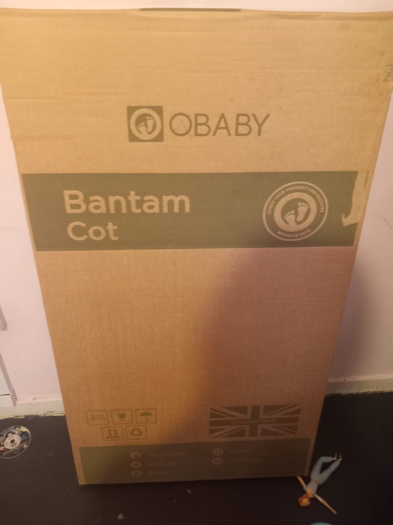Baby cot with madresa