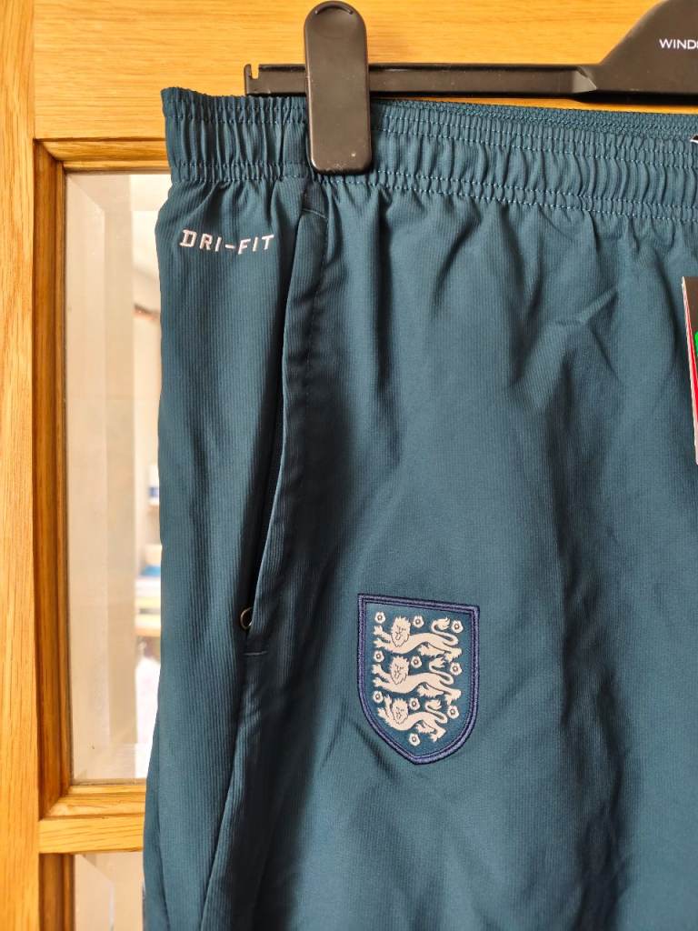 Men's Nike Dri fit England jogging bottoms size XL Dark Blue BNWT