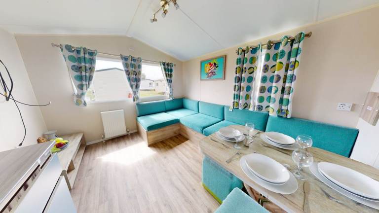 great value 3 bed caravan for sale in Mablethorpe nr Skegness 