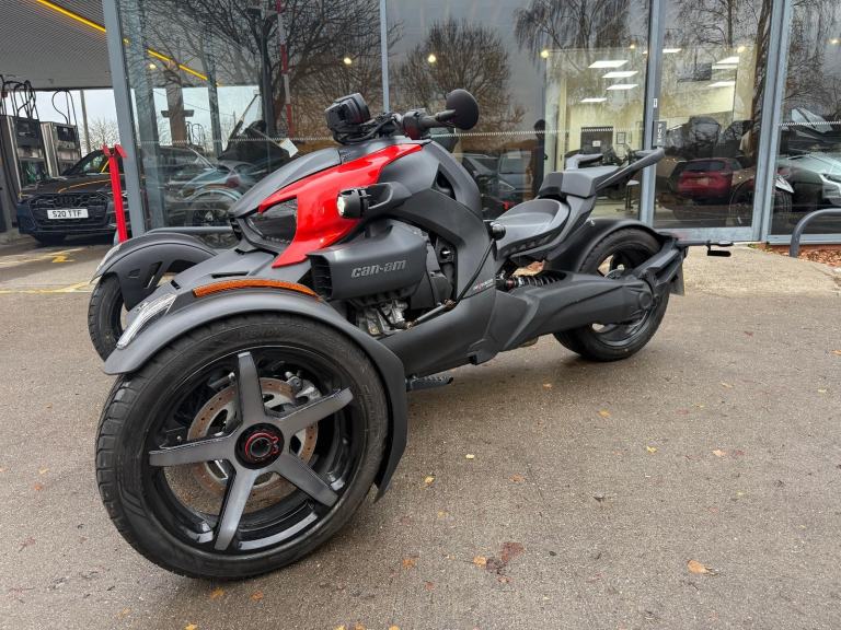 2025 CAN-AM RYKER 900 ACE SPORT FULLY AUTOMATIC SPYDER TRIKE 2 SEATER MODEL